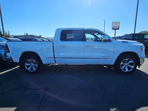 Used 2022 RAM 1500 Limited AWD/4WD image 2