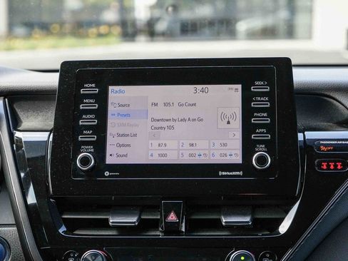 Used 2024 Toyota Camry SE w/ Cold Weather Package FWD image 13