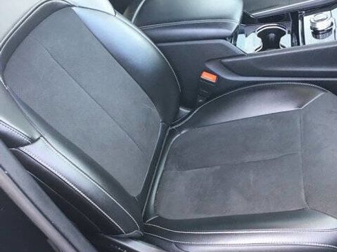 Used 2023 Jeep Grand Cherokee Altitude image 25