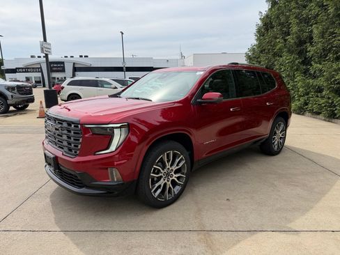New 2026 GMC Acadia Denali Ultimate AWD/4WD image 7
