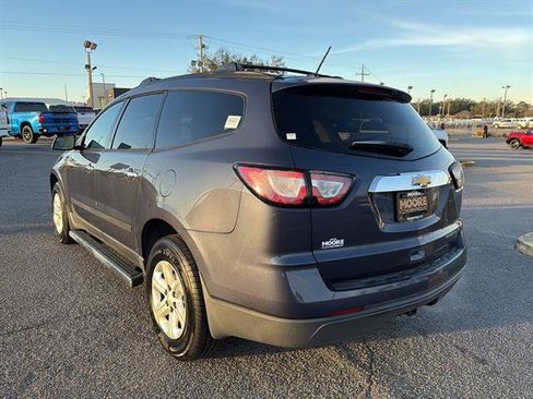 Used 2014 Chevrolet Traverse LS w/ LPO, 'HIT The Road' Package image 5