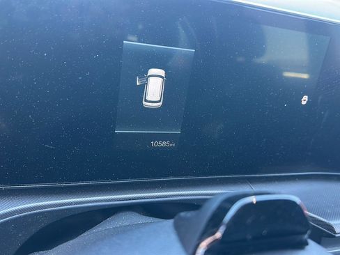 Used 2025 Hyundai Santa Fe SEL FWD image 7