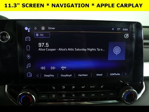 Used 2023 Chevrolet Colorado LT w/ LT Convenience Package III image 8