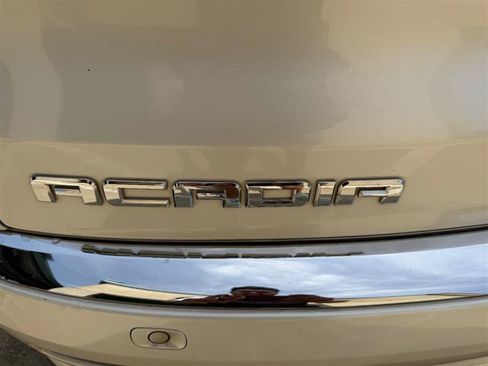 Used 2012 GMC Acadia Denali AWD/4WD image 22