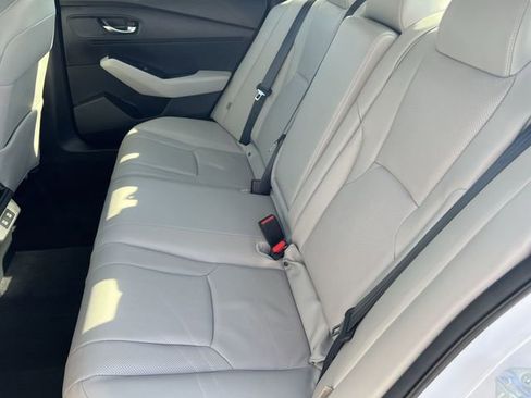 Used 2025 Honda Accord EX-L image 29