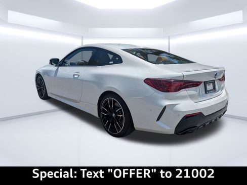 Used 2026 BMW M440i Coupe RWD image 6