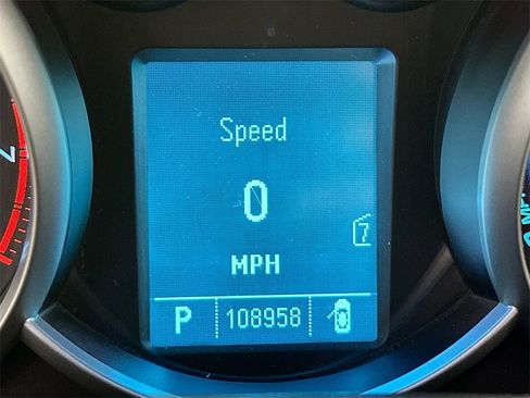 Used 2011 Chevrolet Cruze LT image 13