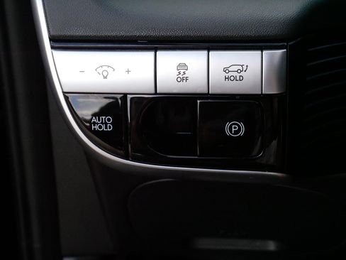Used 2024 Hyundai Ioniq 5 SEL AWD/4WD image 26