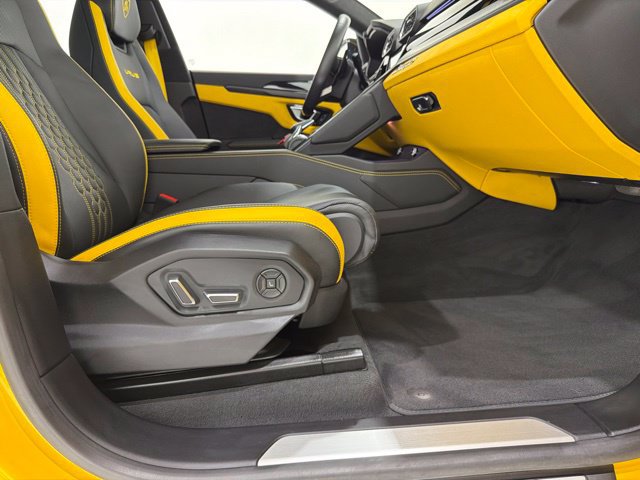 Used 2023 Lamborghini Urus S AWD/4WD image 21