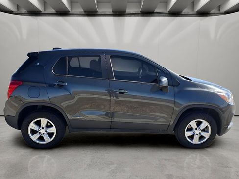 Used 2020 Chevrolet Trax LS w/ Tint and Cruise Package image 6