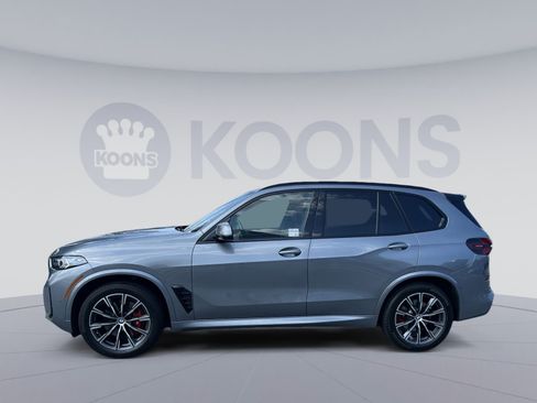 Used 2024 BMW X5 xDrive40i w/ Executive Package AWD/4WD image 2