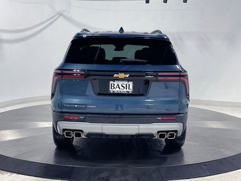 Used 2026 Chevrolet Traverse LT AWD/4WD image 12