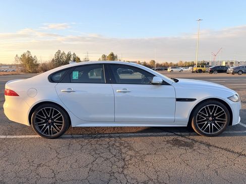 Used 2020 Jaguar XF Checkered Flag image 6