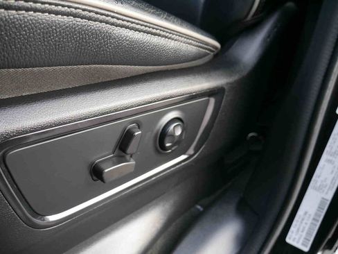 Certified 2023 RAM 1500 Limited image 36