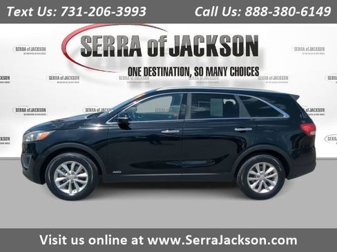 Used 2016 Kia Sorento LX image 1