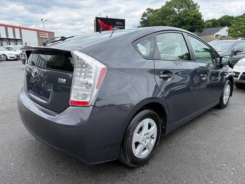 Used 2014 Toyota Prius Two FWD image 5
