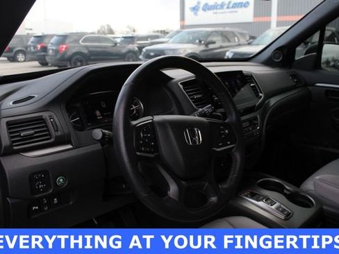Used 2023 Honda Passport EX-L image 2