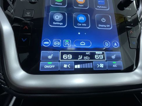 Used 2025 Subaru Outback Limited image 22