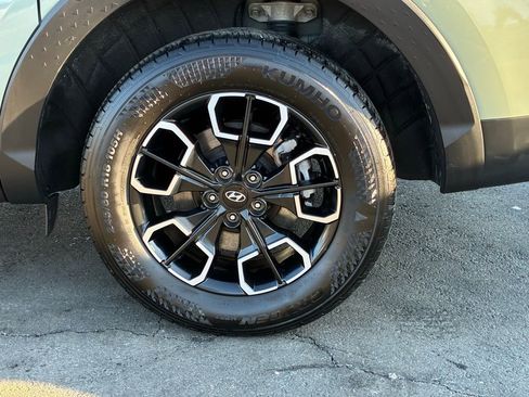 Used 2023 Hyundai Santa Cruz SE image 47