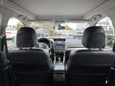 Used 2014 Subaru Forester 2.5i Touring image 15
