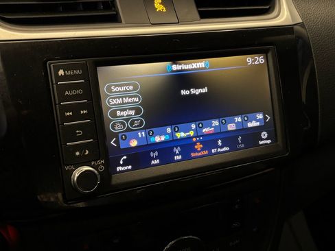 Used 2019 Nissan Sentra SV FWD image 12