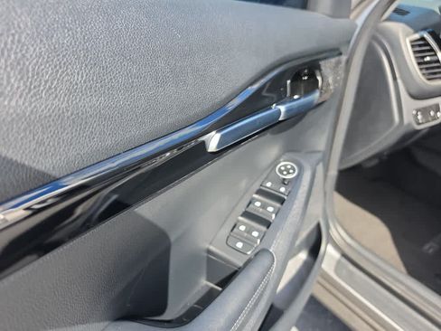Used 2026 Kia Seltos S AWD/4WD image 19