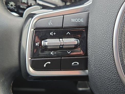 Certified 2021 Kia Sorento SX image 31