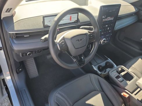 New 2025 Ford Mustang Mach-E Premium image 7