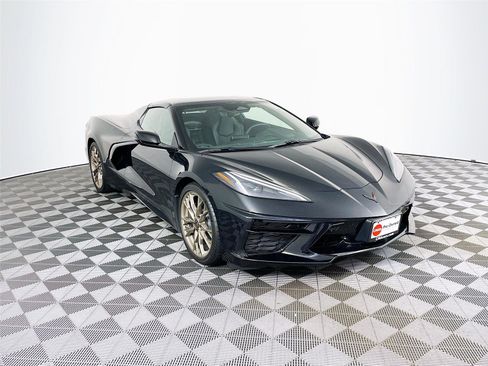 Used 2025 Chevrolet Corvette 2LT image 1