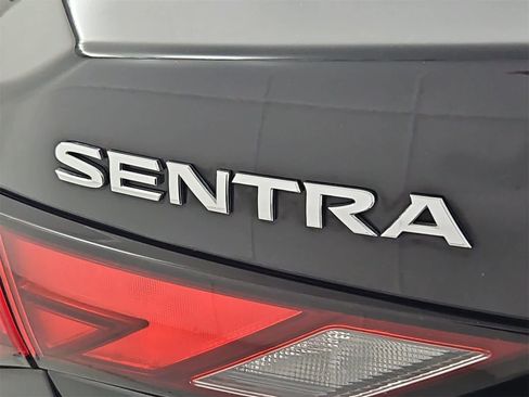 Used 2021 Nissan Sentra SV image 12