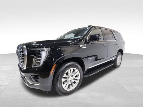 Certified 2025 GMC Yukon Denali image 8