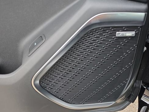 New 2026 Buick Enclave Sport Touring w/ LPO, Floor Liner Package AWD/4WD image 32