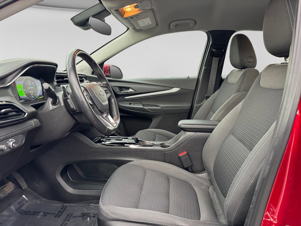 Used 2023 Chevrolet Bolt EUV LT w/ Comfort Package FWD image 20