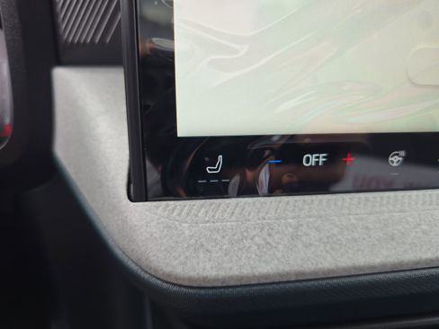 New 2025 Ford Maverick XLT w/ XLT Luxury Package image 18