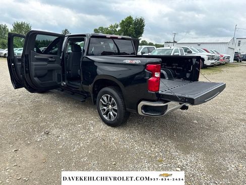 Used 2025 Chevrolet Silverado 1500 LT AWD/4WD image 31