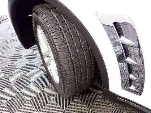 Used 2017 INFINITI QX70 AWD w/ Premium Package image 36