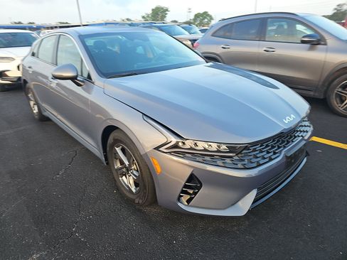 Used 2023 Kia K5 LXS FWD image 4