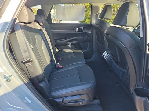 New 2026 Kia Sorento S image 12