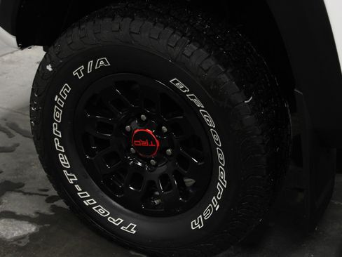 Used 2018 Toyota Tacoma TRD Pro image 10