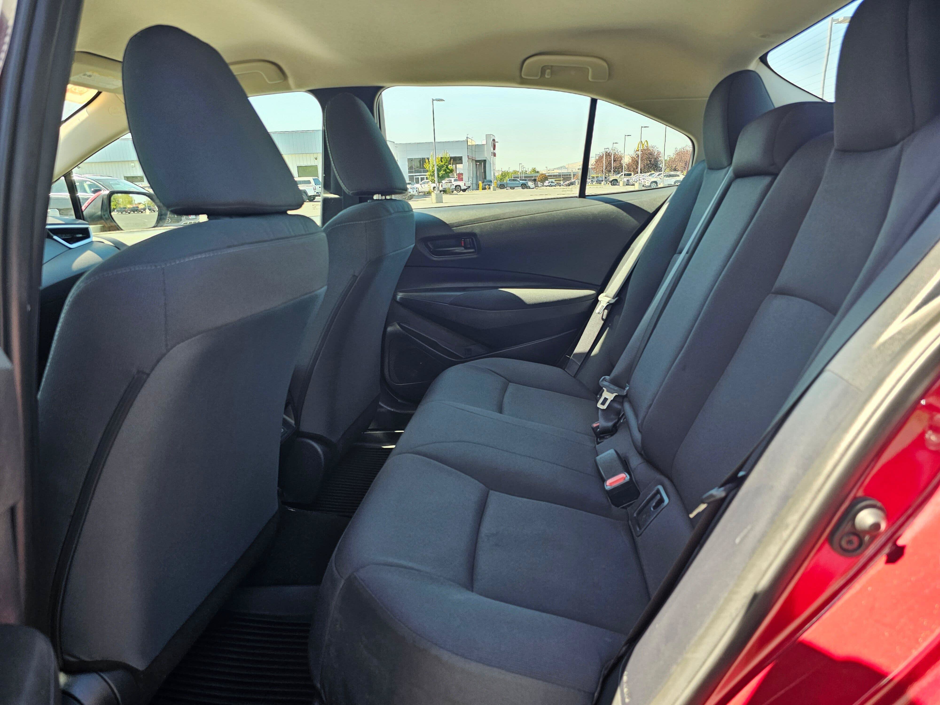 Certified 2025 Toyota Corolla LE FWD image 16