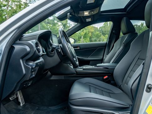 Used 2022 Lexus IS 350 F Sport AWD/4WD image 12