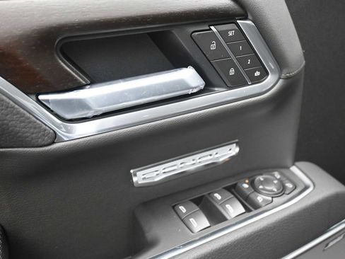 New 2026 GMC Sierra 1500 Denali w/ Technology Package AWD/4WD image 10