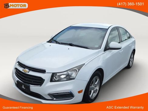 Used 2016 Chevrolet Cruze LT FWD image 1