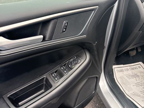 Used 2024 Ford Edge SEL w/ Convenience Package image 24