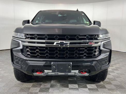 Used 2022 Chevrolet Suburban Z71 w/ Luxury Package AWD/4WD image 12