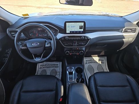 Used 2022 Ford Escape SEL w/ Class II Trailer Tow Package image 16