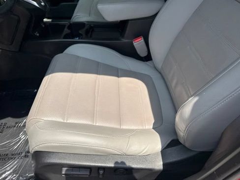 Used 2021 Honda CR-V EX-L image 19