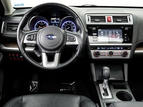 Used 2016 Subaru Outback 2.5i Limited image 16