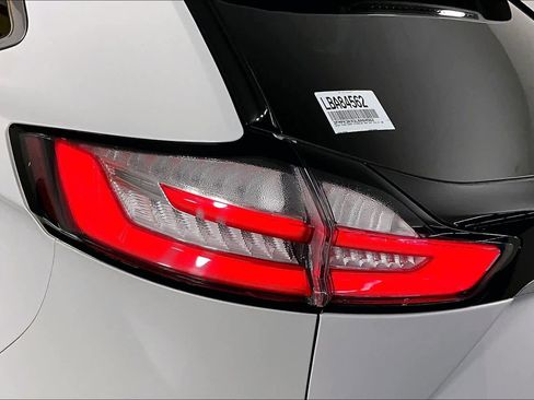 Used 2020 Ford Edge Titanium image 26