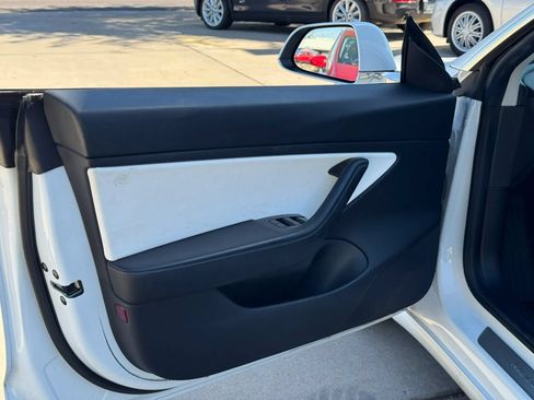 Used 2019 Tesla Model 3 Long Range AWD/4WD image 10